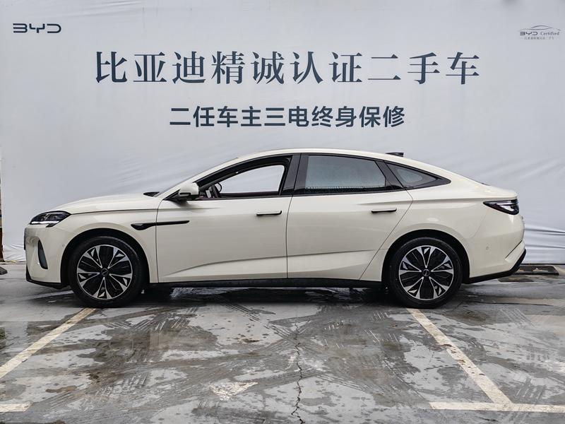 BYD Seal 07 EV, 2026 — фото 3 из 12