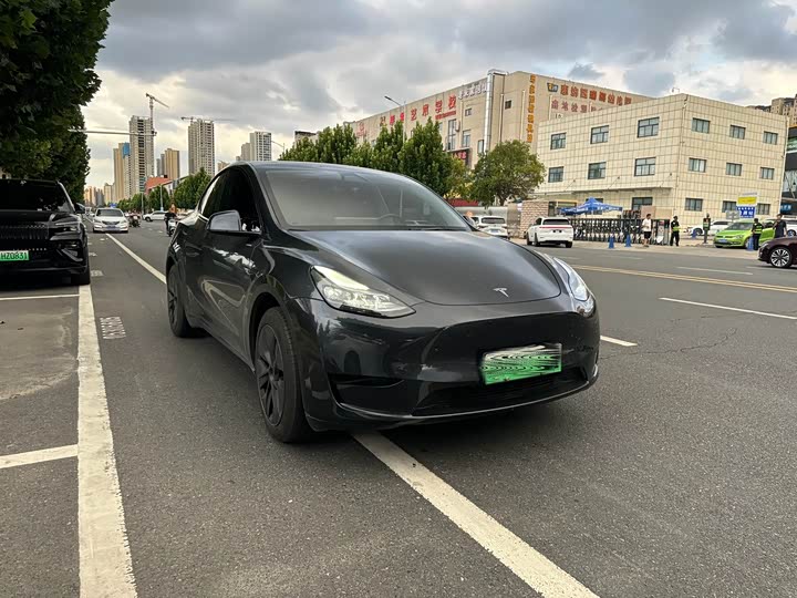 Tesla Model Y, 2024 — фото 3 из 9