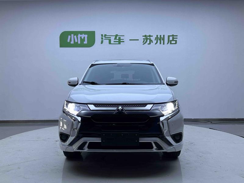 Mitsubishi Outlander, 2021 — фото 2 из 12