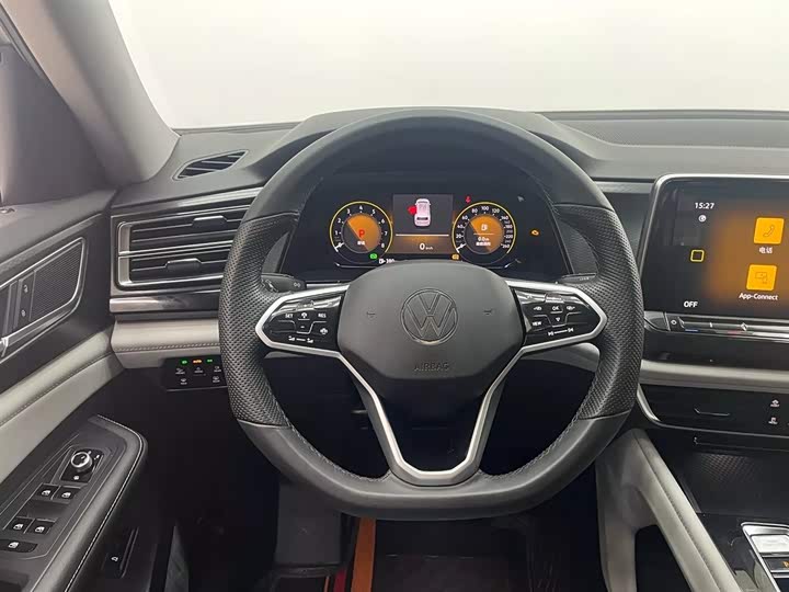 Volkswagen Teramont Pro, 2024 — фото 8 из 9