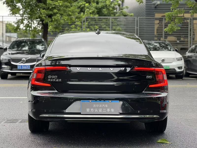 Volvo S90, 2023 — фото 5 из 9