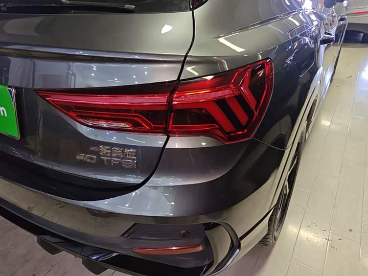 Audi Q3 Sportback, 2022 — фото 8 из 9