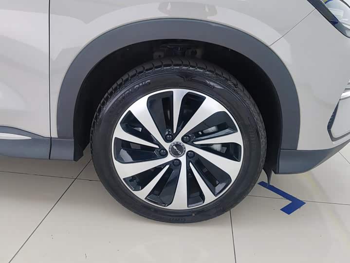 BYD Song Plus Hybrid/EV, 2023 — фото 6 из 9