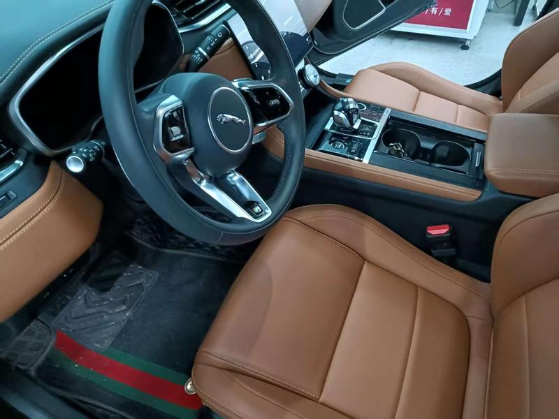 Jaguar XF L, 2022 — фото 11 из 12