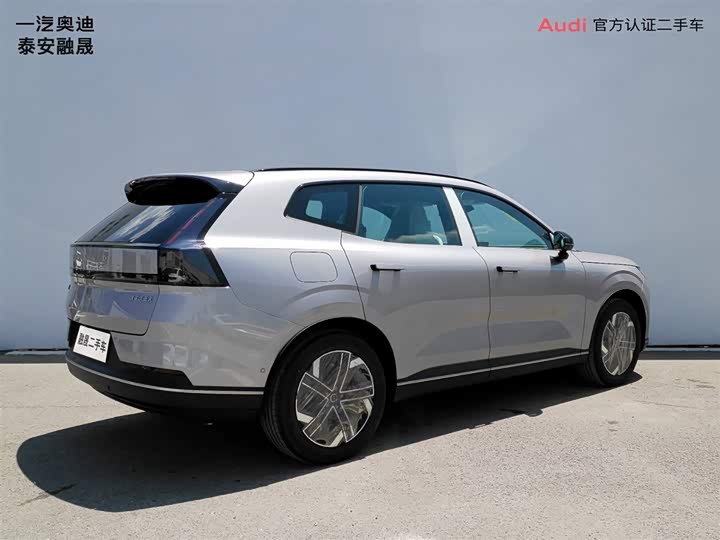 Volvo XC70 Hybrid, 2025 — фото 5 из 9