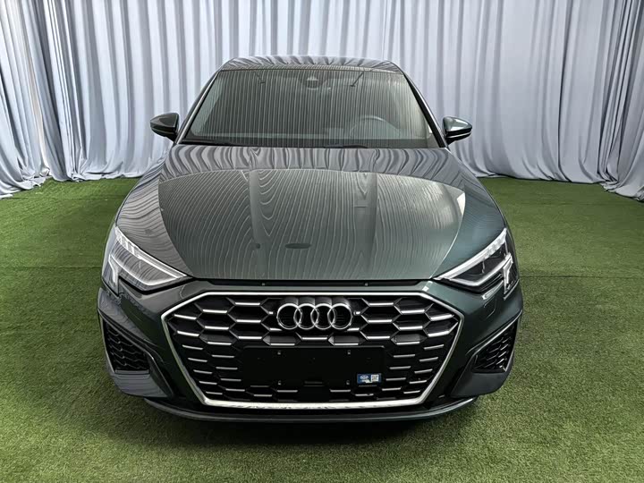 Audi A3, 2023 — фото 3 из 9