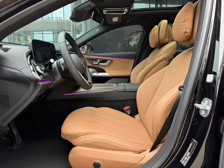 Mercedes-Benz E-Class, 2025 — фото 9 из 9
