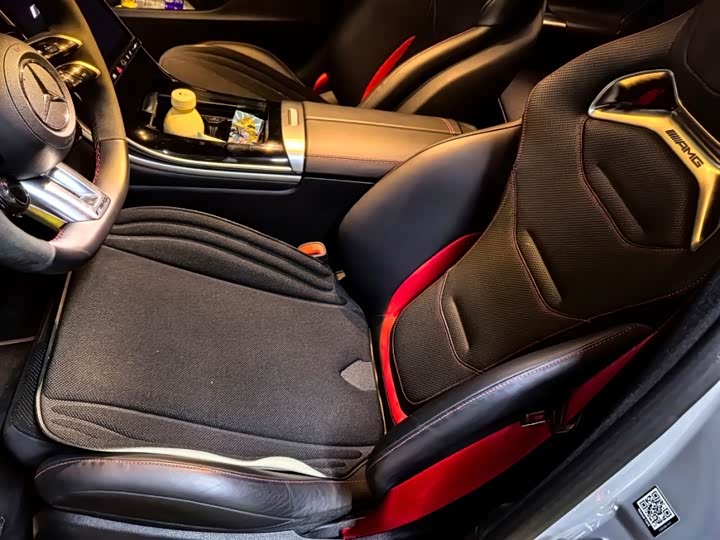 Mercedes-Benz C-Class AMG Hybrid, 2025 — фото 5 из 7
