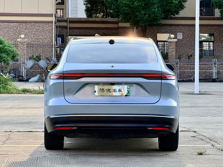 Nio EC7, 2023 — фото 6 из 9