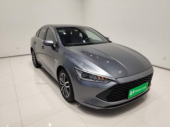 BYD Qin Plus, 2023 — фото 4 из 9