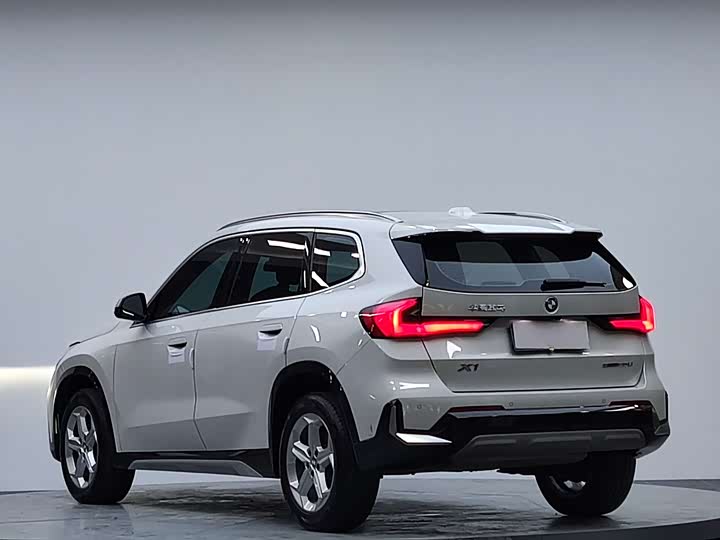 BMW X1, 2023 — фото 5 из 9