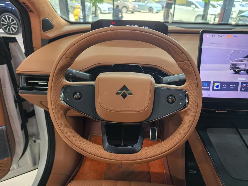 GAC Hyptec HT, 2025 — фото 8 из 12