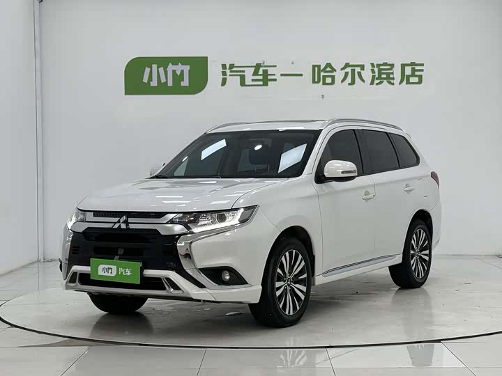 Mitsubishi Outlander, 2023 — купить в Рязани под ключ
