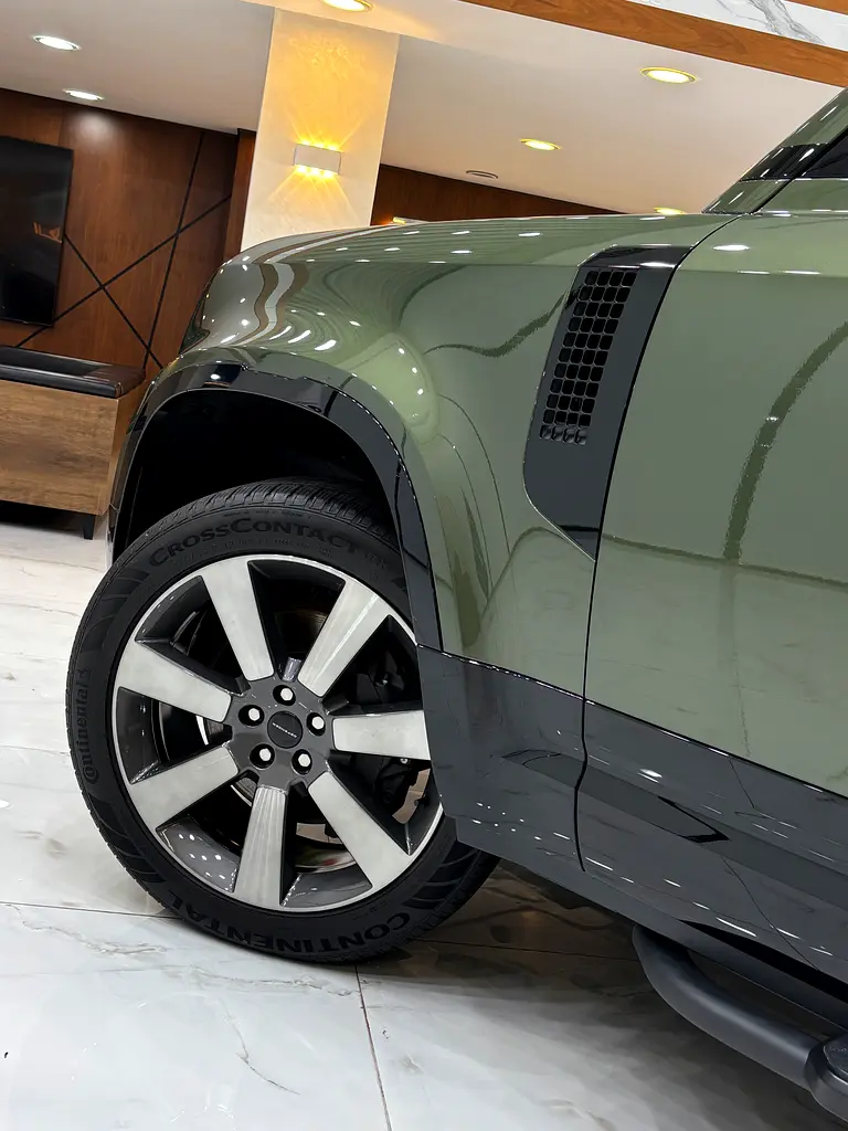 Land Rover Defender, 2026 — фото 7 из 10