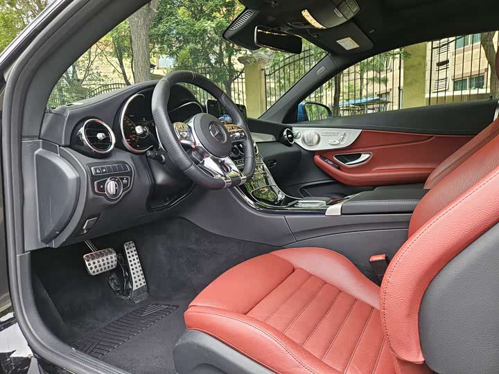 Mercedes-Benz C-Class AMG, 2023 — фото 6 из 9