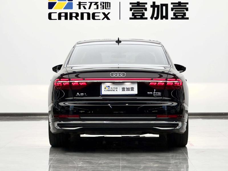 Audi A8, 2023 — фото 3 из 12