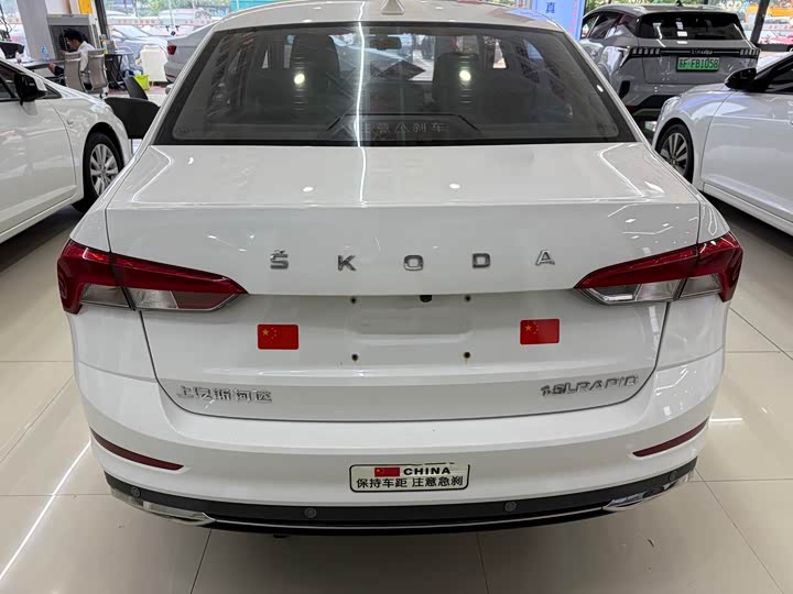 Skoda Rapid, 2022 — фото 3 из 9