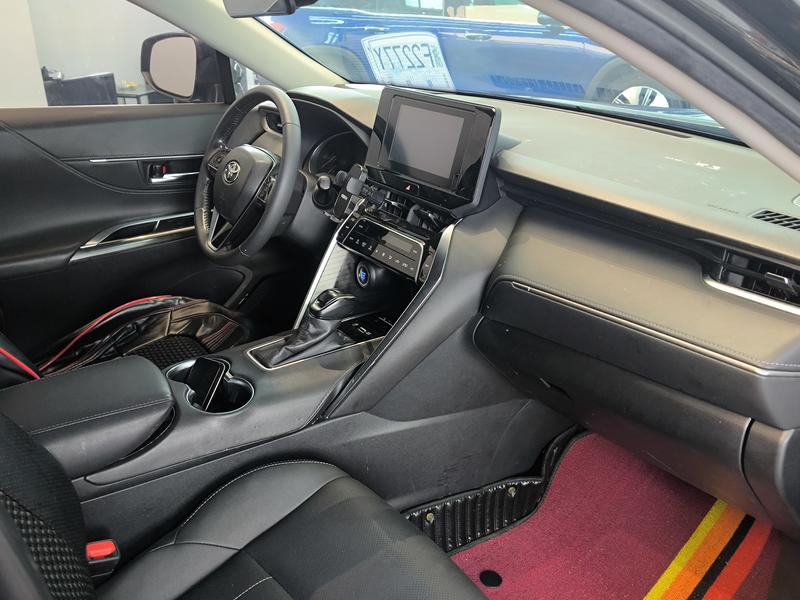 Toyota Harrier, 2022 — фото 7 из 12