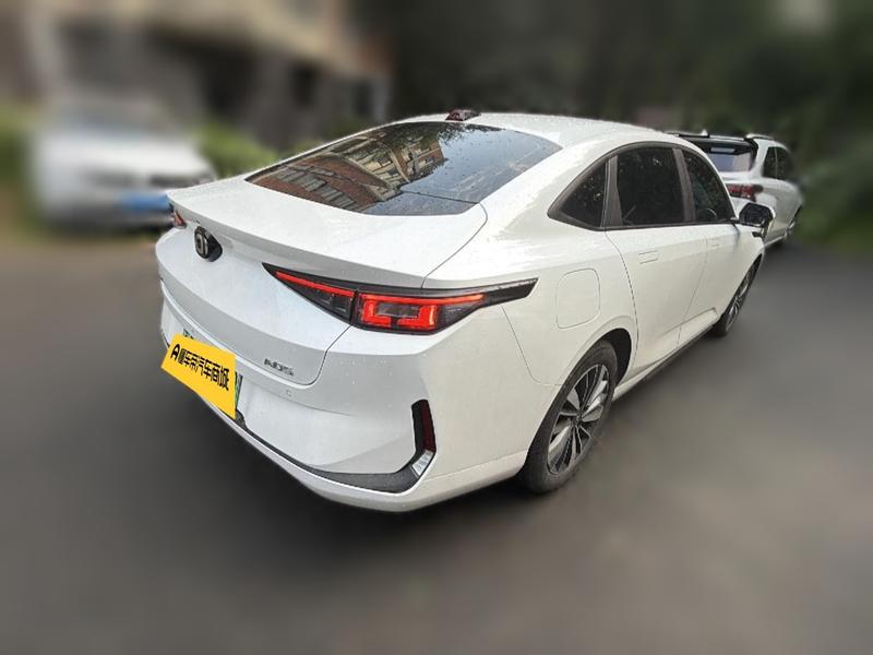 Changan Qiyuan (Nevo) A05, 2023 — фото 2 из 12