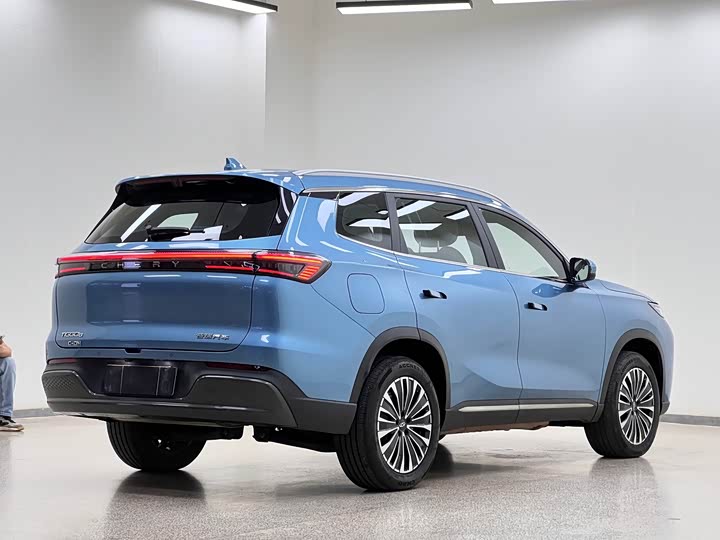 Chery Tiggo 8 Plus C-DM, 2024 — фото 7 из 9