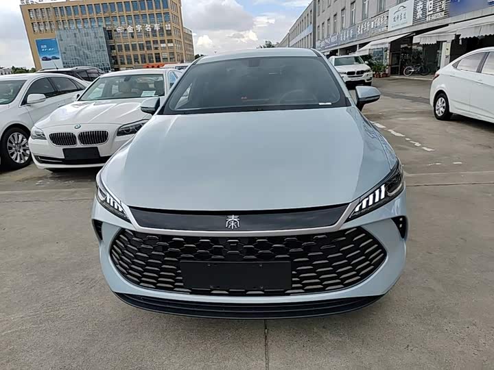 BYD Qin Plus, 2025 — фото 3 из 9