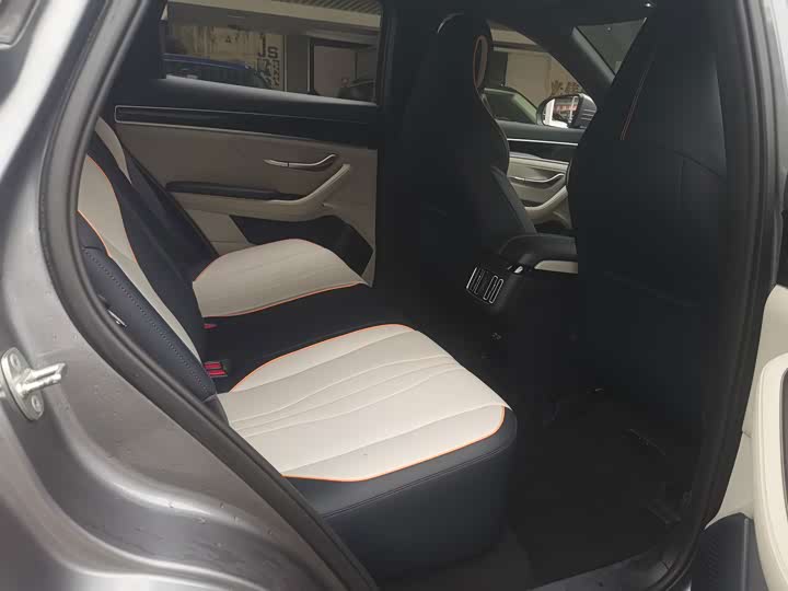 BYD Song Plus Hybrid/EV, 2022 — фото 5 из 9