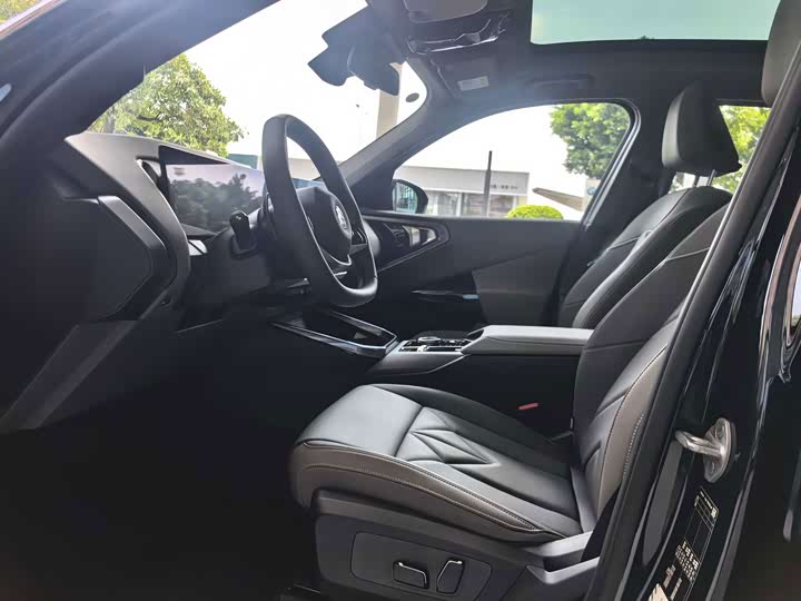 BMW X3, 2025 — фото 7 из 9