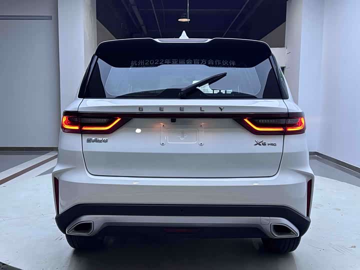 Geely Vision X6, 2022 — фото 6 из 9
