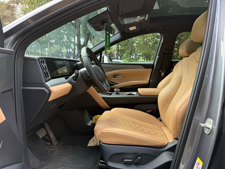 BYD Song L DM-i Hybrid, 2024 — фото 4 из 9