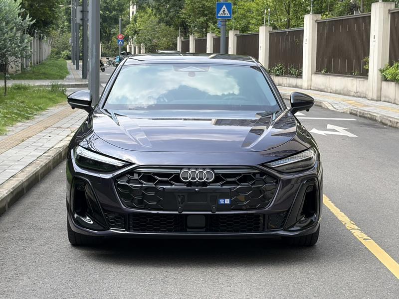 Audi A5L, 2025 — фото 2 из 12
