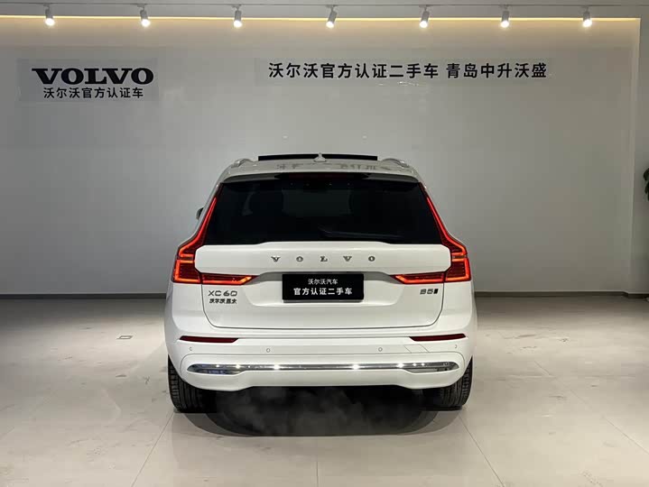 Volvo XC60, 2025 — фото 6 из 9