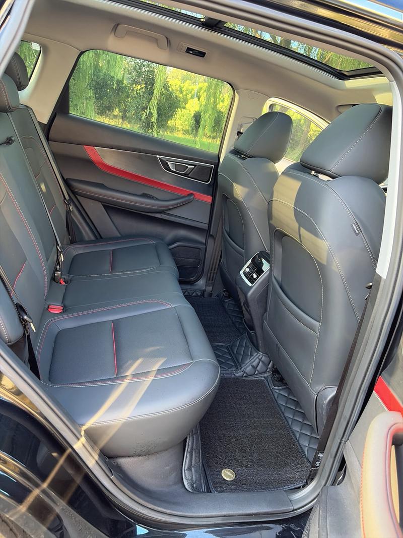 Chery Tiggo 7, 2023 — фото 9 из 12