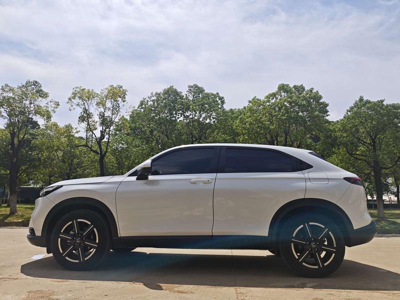 Honda Vezel, 2023 — фото 4 из 12
