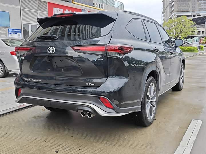 Toyota Crown Kluger, 2025 — фото 9 из 9