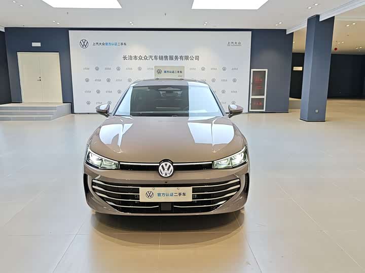 Volkswagen Passat, 2024 — фото 2 из 9