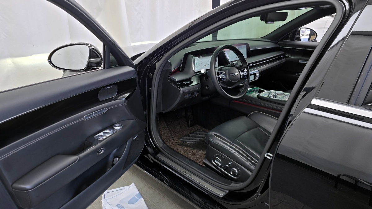 Genesis G90, 2021 — фото 10 из 12