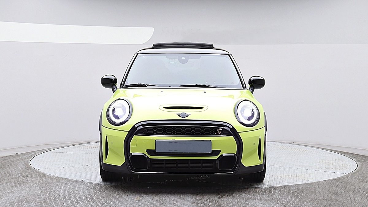 Mini Cooper, 2023 — фото 2 из 12