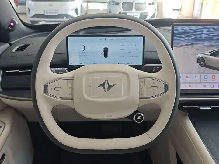 Dongfeng Yipai eπ 007, 2026 — фото 7 из 9