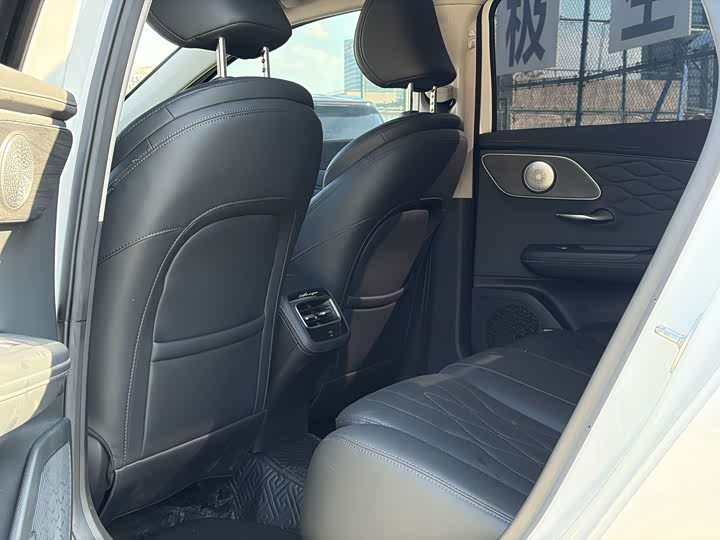 Chery Arrizo 8 Pro, 2026 — фото 9 из 9