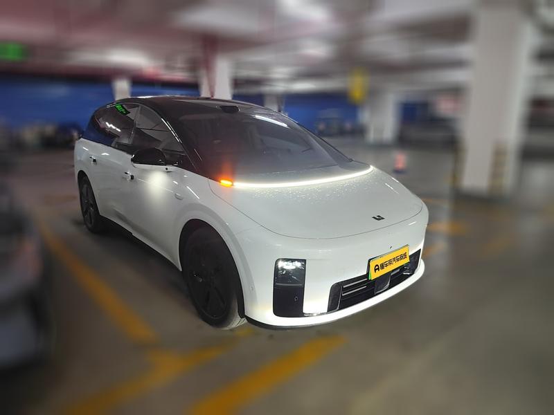 LiXiang i8, 2025 — фото 3 из 12