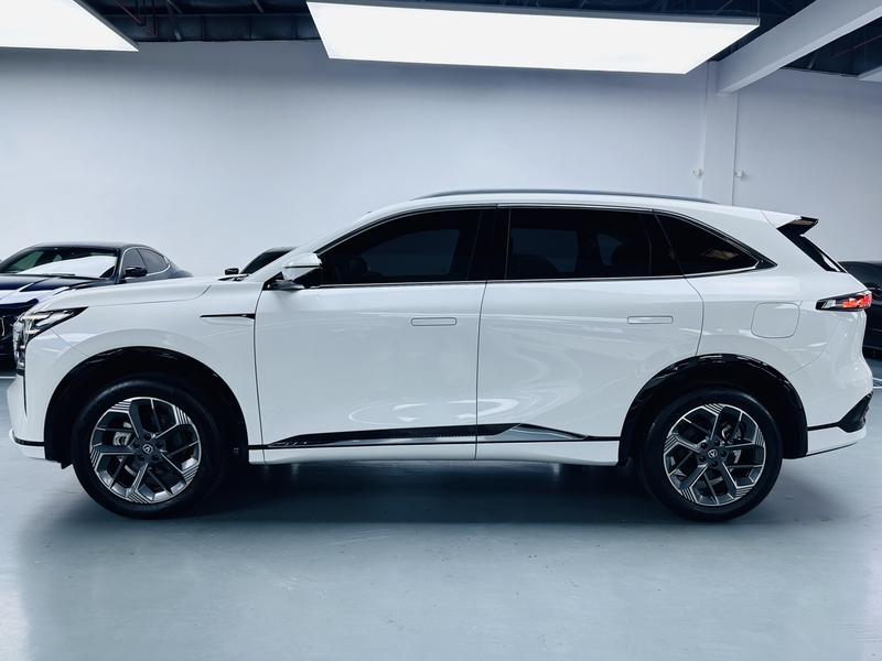 Changan CS75 Plus, 2026 — фото 4 из 12