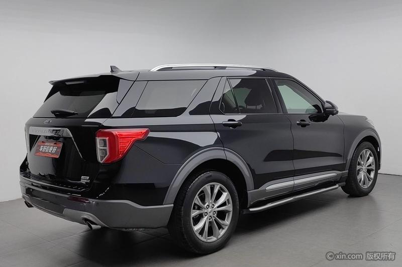 Ford Explorer, 2022 — фото 4 из 12