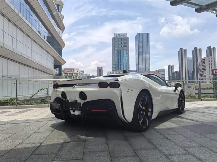 Ferrari SF90, 2023 — фото 4 из 9