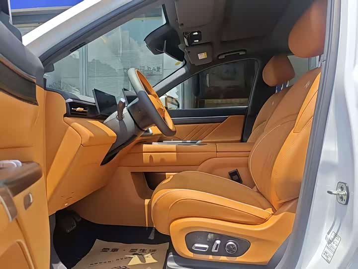 Dongfeng Yipai eπ 008, 2024 — фото 7 из 9