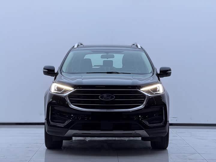 Ford Edge, 2022 — фото 2 из 9