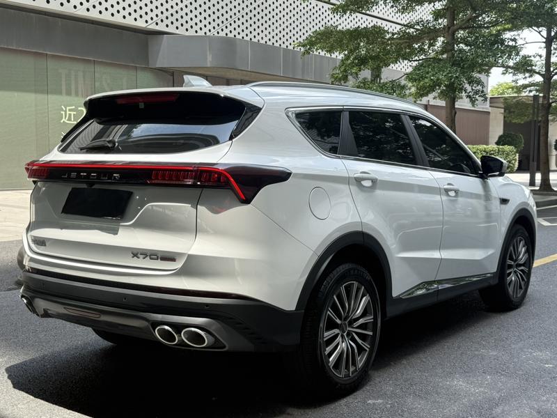 Jetour X70 Plus, 2023 — фото 6 из 12