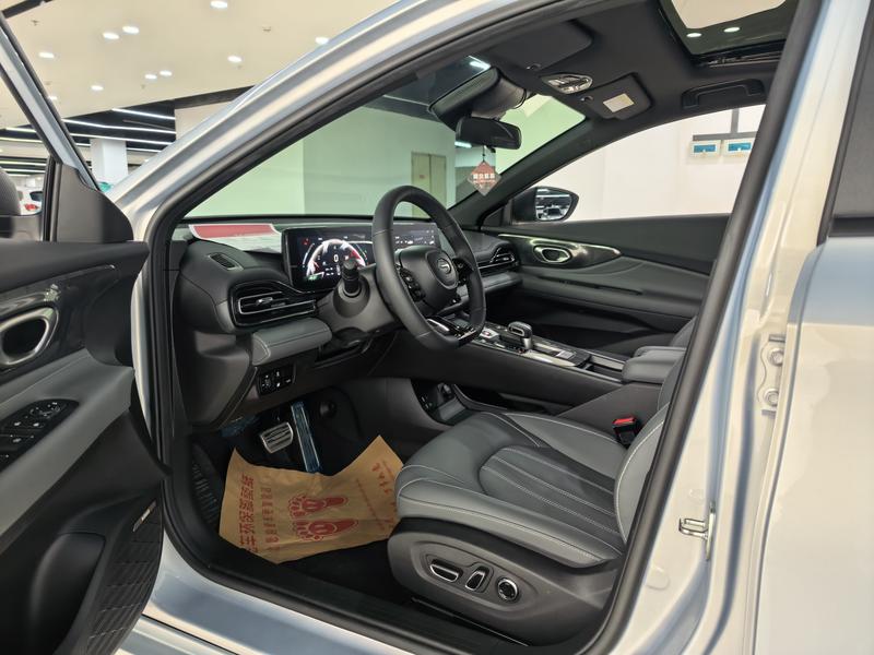 GAC Trumpchi Empow R, 2025 — фото 8 из 12