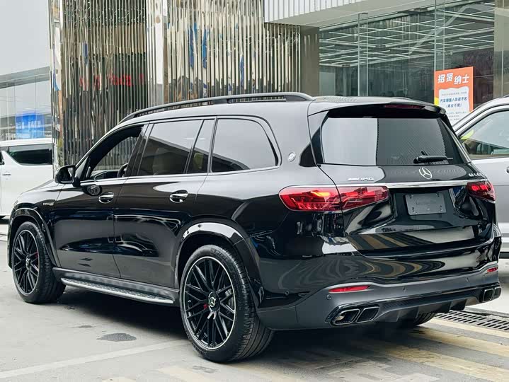 Mercedes-Benz GLS-Class AMG, 2026 — фото 3 из 9