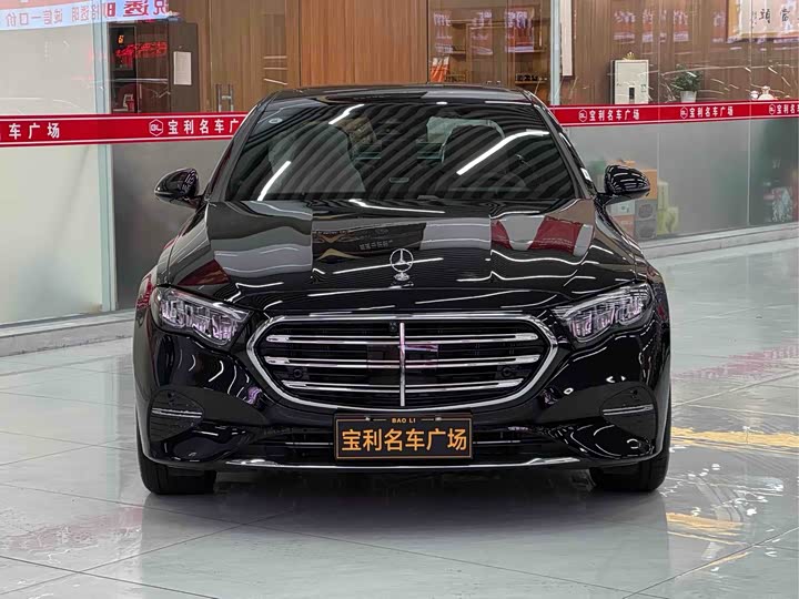 Mercedes-Benz E-Class, 2025 — фото 2 из 9