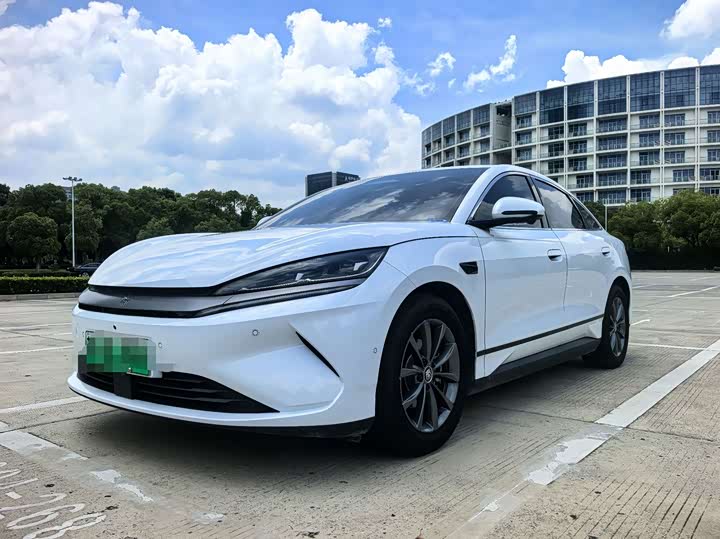 BYD Qin L, 2025 — купить в Белгороде под ключ